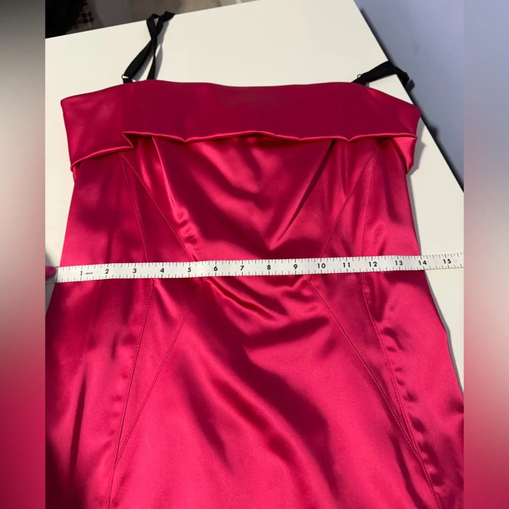 Dolce & Gabbana Satin Pink Dress – IT 44 / US 8 – Elegant & Sexy - Picture 10 of 11